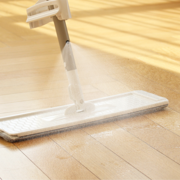 Easy Slide Spray Mop Cleaner - Image 5